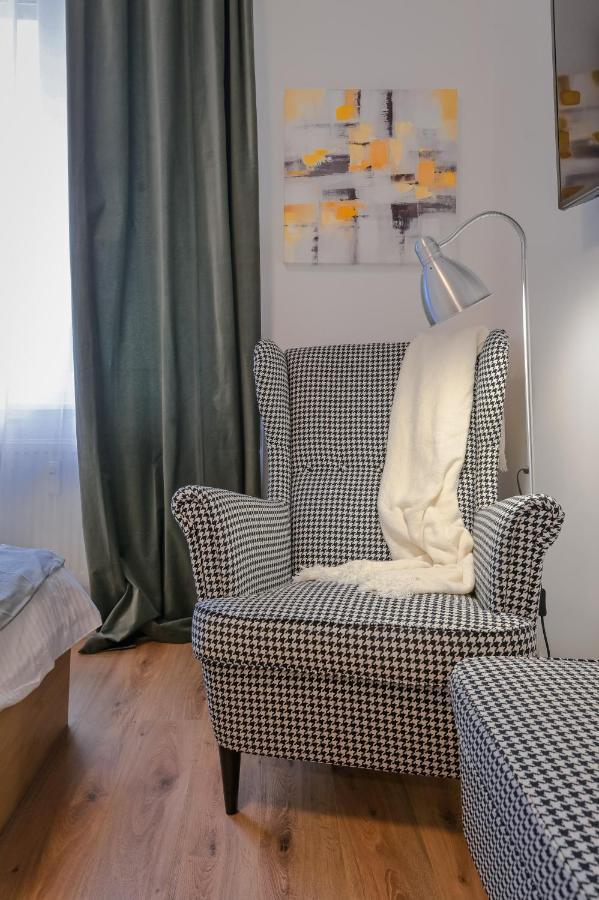 Cosy And Stylish Studio Next To Sofia'S Central Market Hall Apartamento Exterior foto